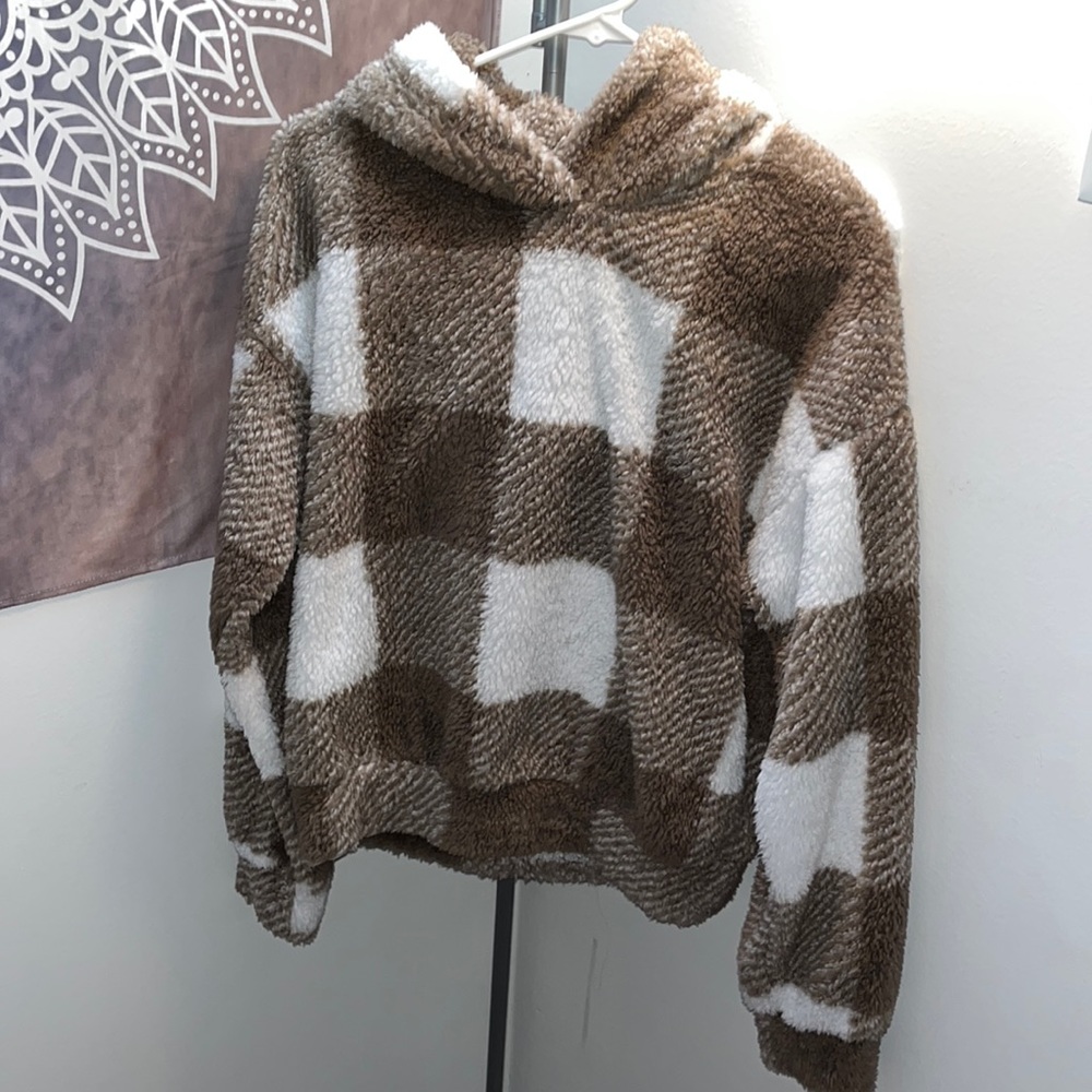 Super cute brown and white fuzzy hoodie.